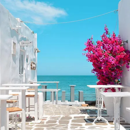 Апартаменты Charming Naxos With Seperate Bedroom Modern Furnishing Close To The Saint George